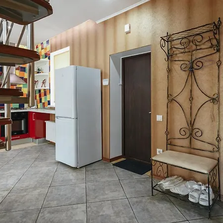 Big Own House In Otrada * 敖德萨